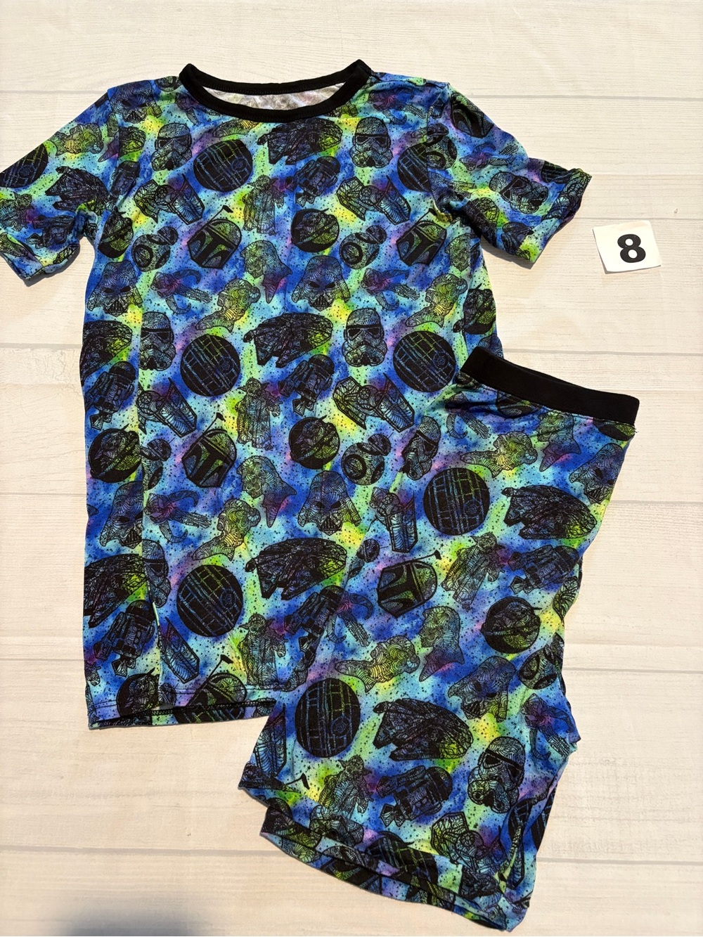 Charlie’s project Star Wars Kids Blue & Green Space-Print Short Pajama Set